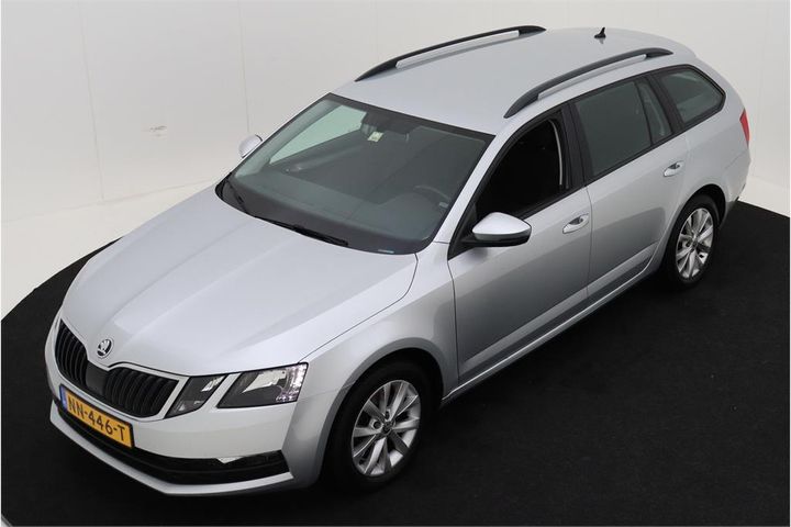 SKODA OCTAVIA 2017 tmbjp9ne7j0025407