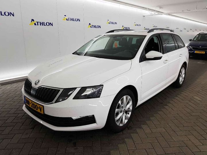 SKODA OCTAVIA 2017 tmbjp9ne8j0031054