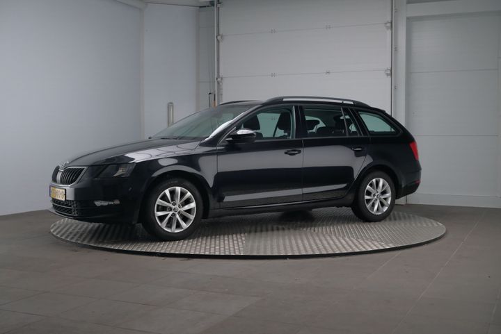 SKODA OCTAVIA 2017 tmbjp9ne8j0046198