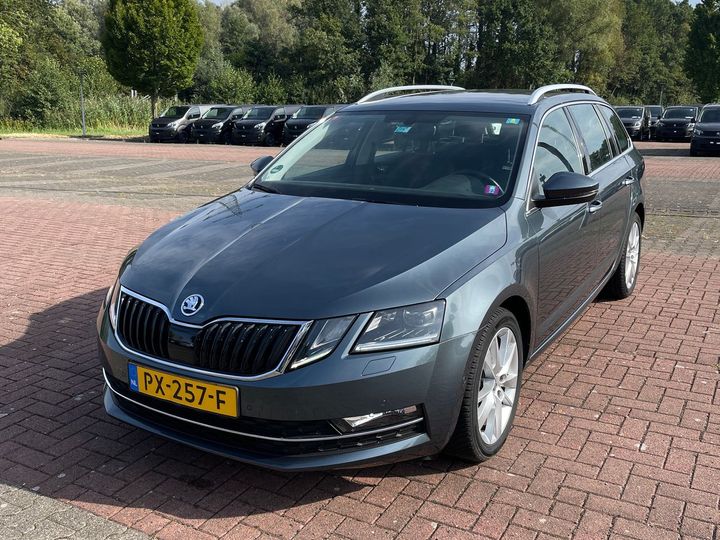 SKODA OCTAVIA 2017 tmbjp9ne8j0145524