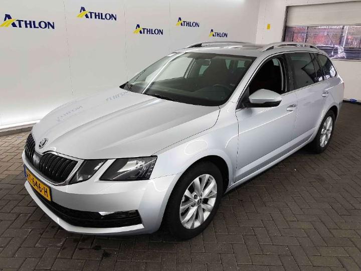 SKODA OCTAVIA 2018 tmbjp9ne8j0231111