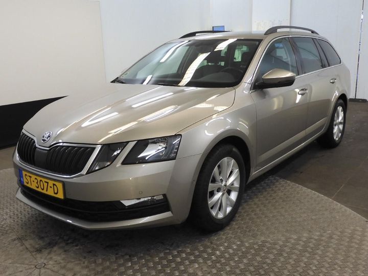 SKODA OCTAVIA 2018 tmbjp9ne8j0330057