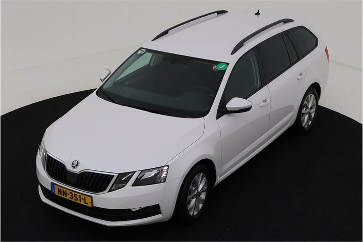 SKODA OCTAVIA 2017 tmbjp9ne9j0024498