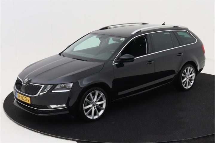 SKODA OCTAVIA 2017 tmbjp9ne9j0041978