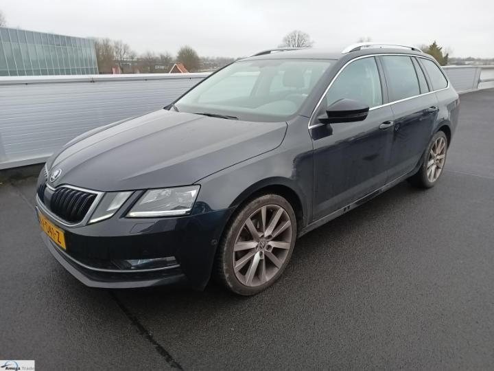 SKODA OCTAVIA 2017 tmbjp9ne9j0054570