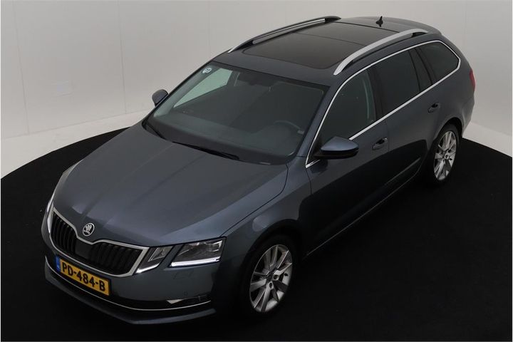 SKODA OCTAVIA 2017 tmbjp9ne9j0074429