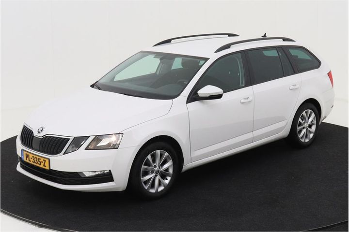 SKODA OCTAVIA 2017 tmbjp9ne9j0111589