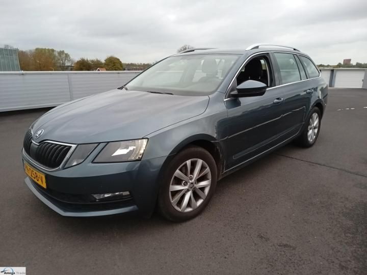 SKODA OCTAVIA 2017 tmbjp9ne9j0127047