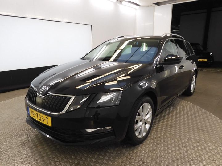 SKODA OCTAVIA 2017 tmbjp9ne9j0137058