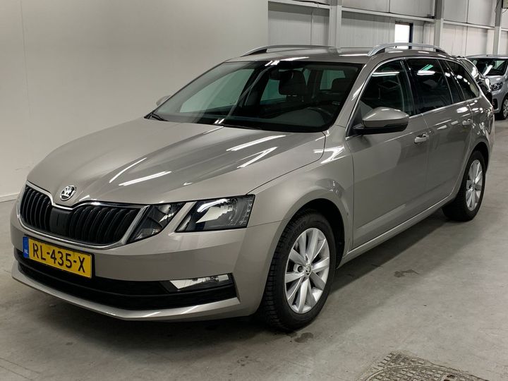 SKODA OCTAVIA 2018 tmbjp9ne9j0231392