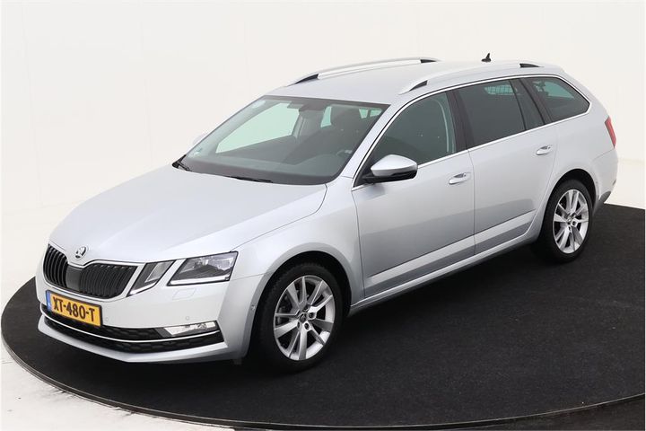 SKODA OCTAVIA 2019 tmbjp9nexk0146000