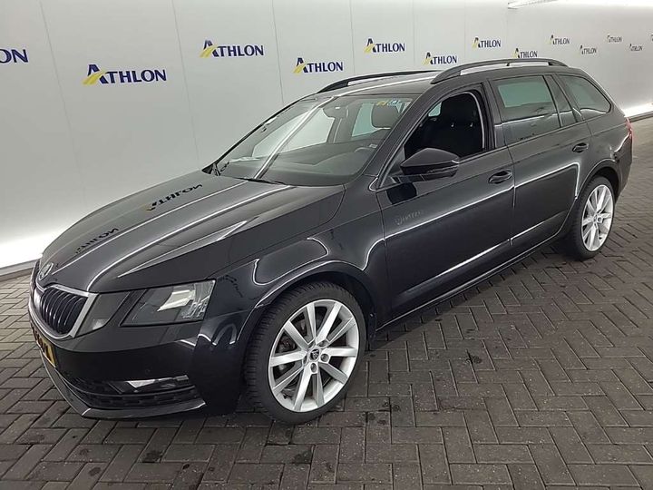 SKODA OCTAVIA 2019 tmbjp9nexk0177599