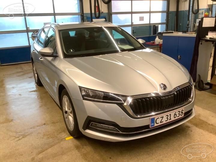 SKODA OCTAVIA 2021 tmbjp9nx8my075496