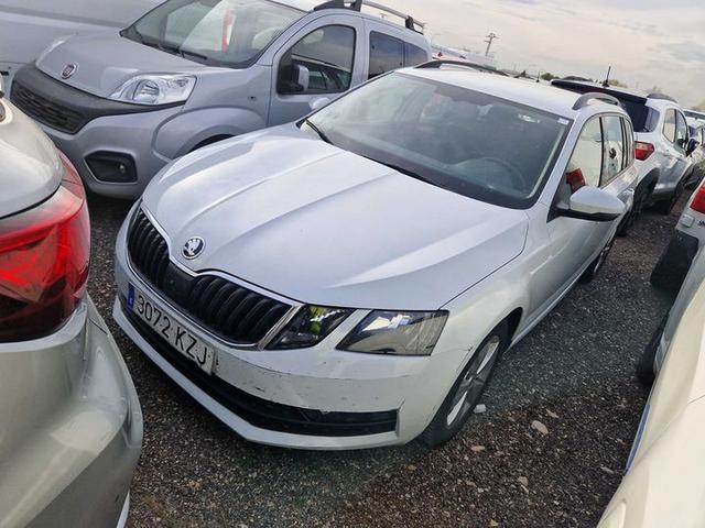 SKODA OCTAVIA 2019 tmbjr7ne4k0254112