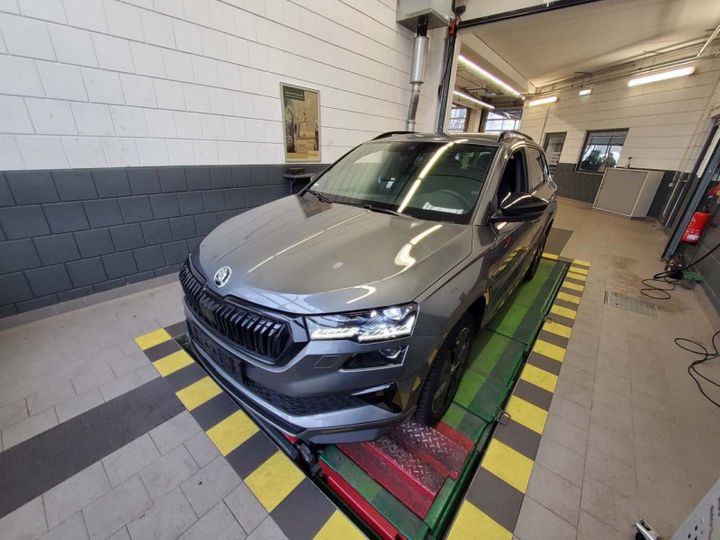 SKODA KAROQ 2022 tmbjr7nu0n5050213