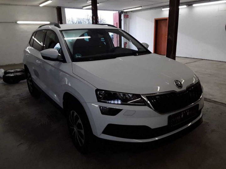 SKODA KAROQ 2019 tmbjr7nu1kj017160