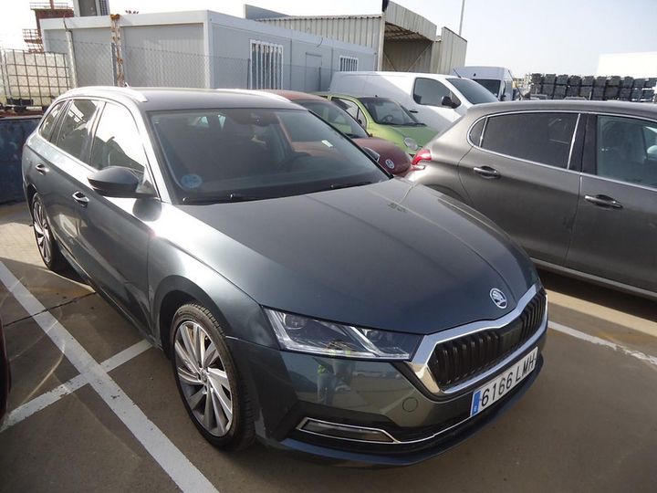 SKODA OCTAVIA 2021 tmbjr7nx4ly013042