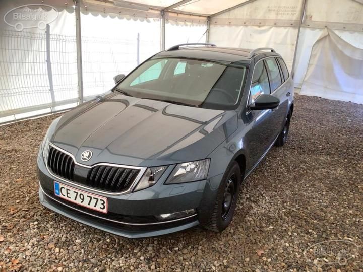 SKODA OCTAVIA 2018 tmbjr9ne0k0104090