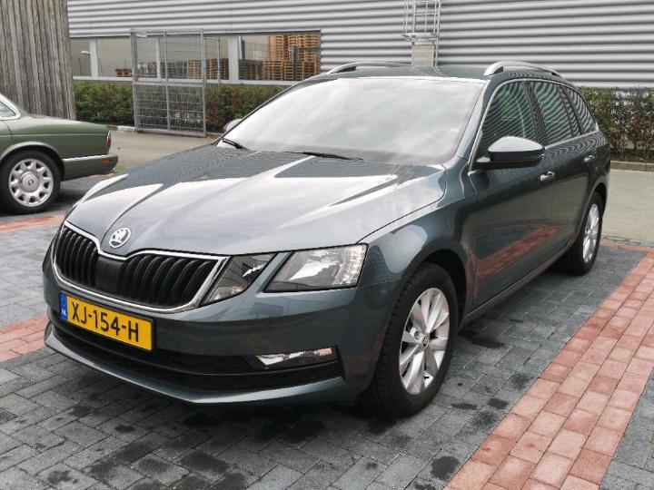 SKODA OCTAVIA 2019 tmbjr9ne4k0109163