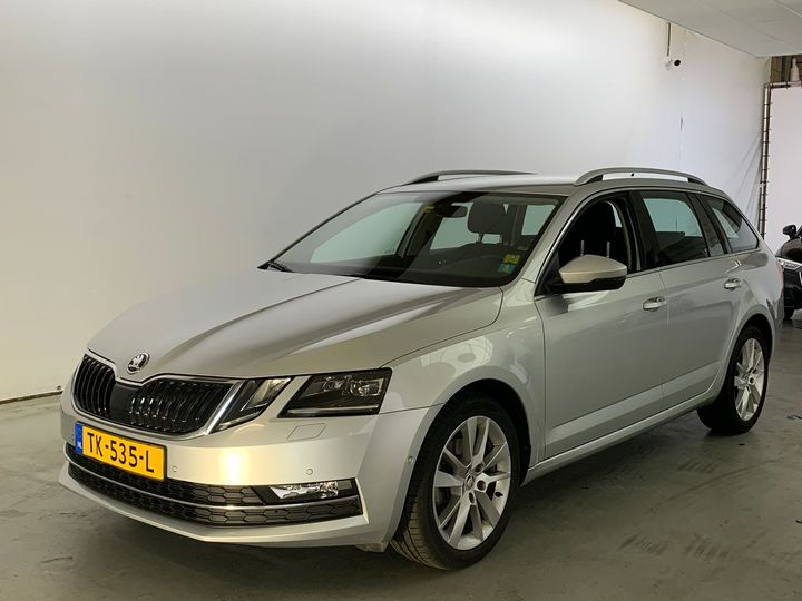 SKODA OCTAVIA 2018 tmbjr9ne7j0377946