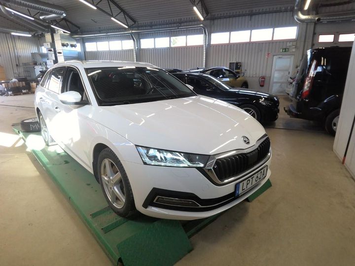 SKODA OCTAVIA 2021 tmbjw7nx0my116548