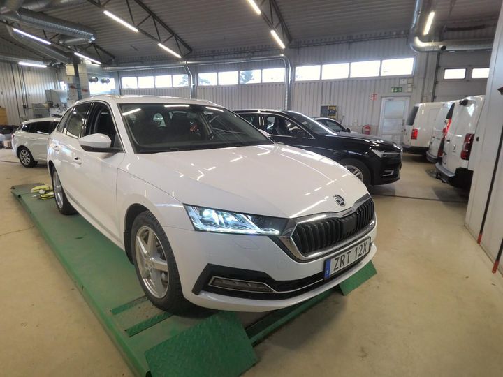 SKODA OCTAVIA 2021 tmbjw7nx1my123010