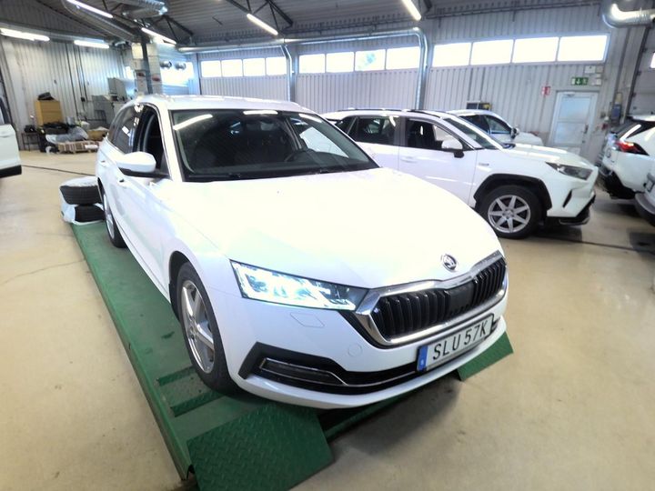 SKODA OCTAVIA 2021 tmbjw7nx8my123215