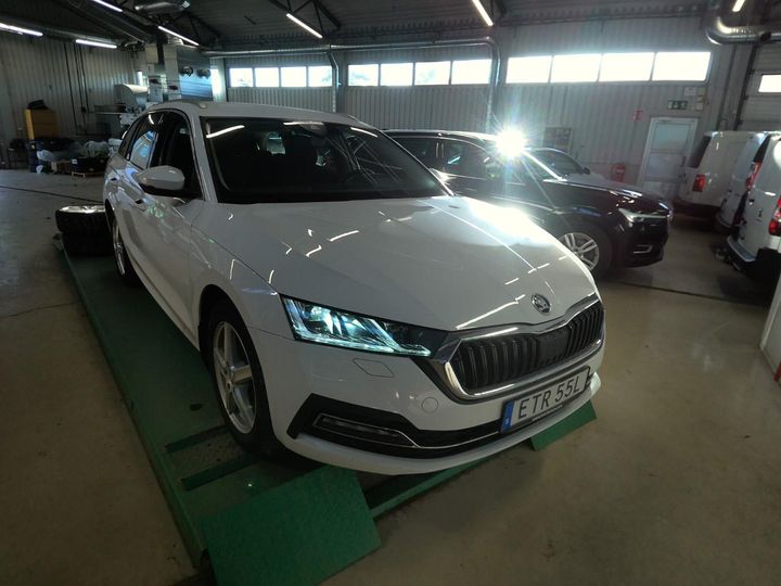 SKODA OCTAVIA 2021 tmbjw7nx9my124003