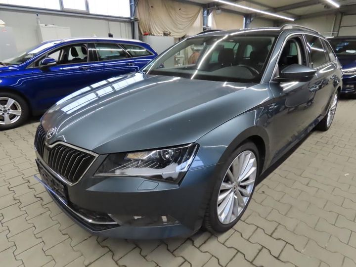 SKODA SUPERB 2018 tmblh7np4j7596081