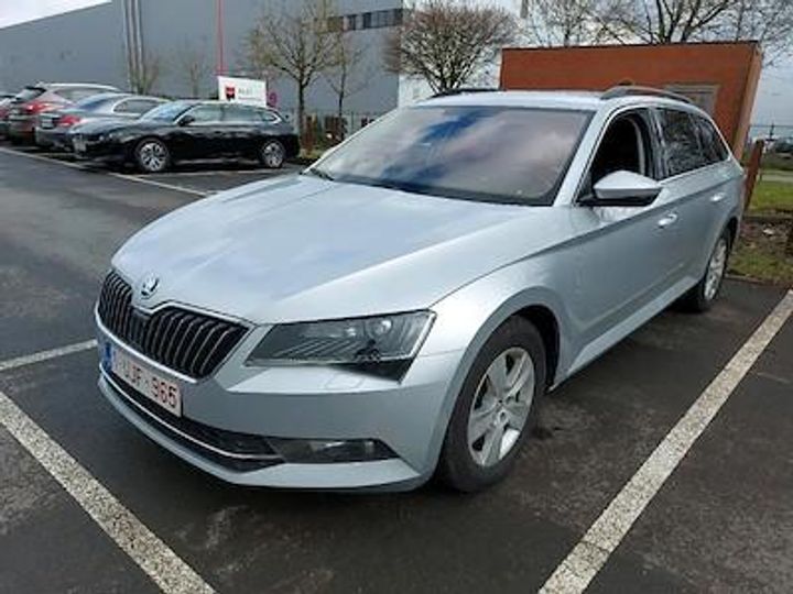 SKODA SUPERB 2018 tmblh7np7j7589903