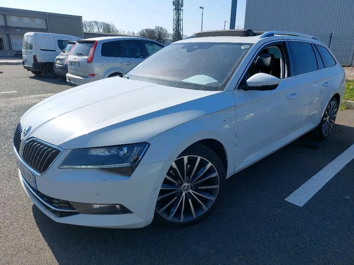 SKODA SUPERB 2018 tmblj7np0j7596776