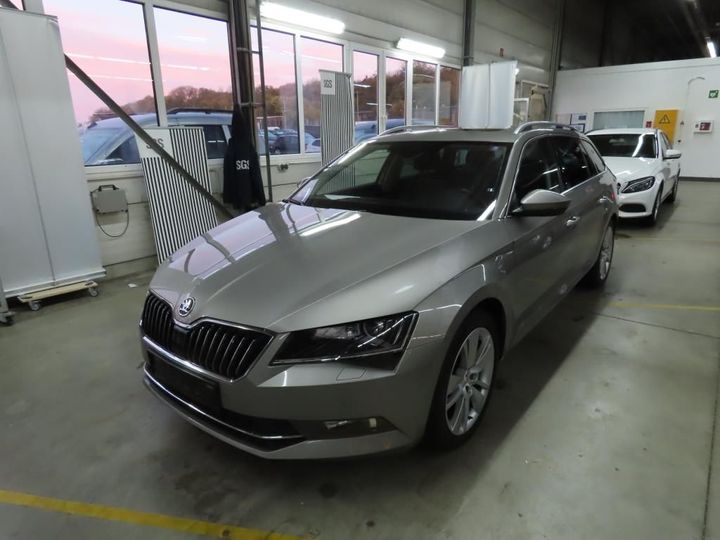 SKODA SUPERB 2018 tmblj7np4j7609058