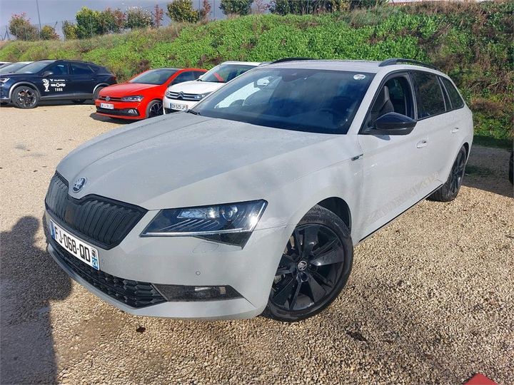 SKODA SUPERB 2019 tmblj7np8k7065326