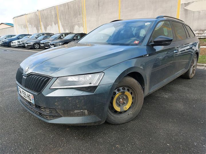 SKODA SUPERB 2019 tmblj7np8k7079193