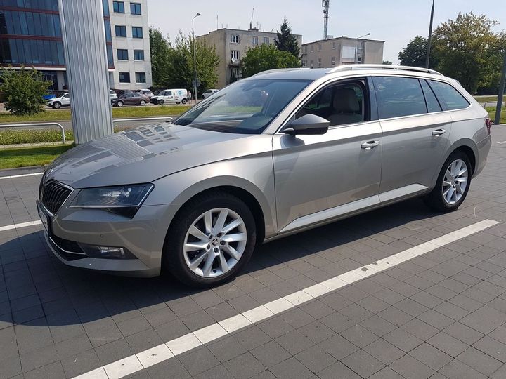 SKODA SUPERB 2018 tmblj9np0j7594523