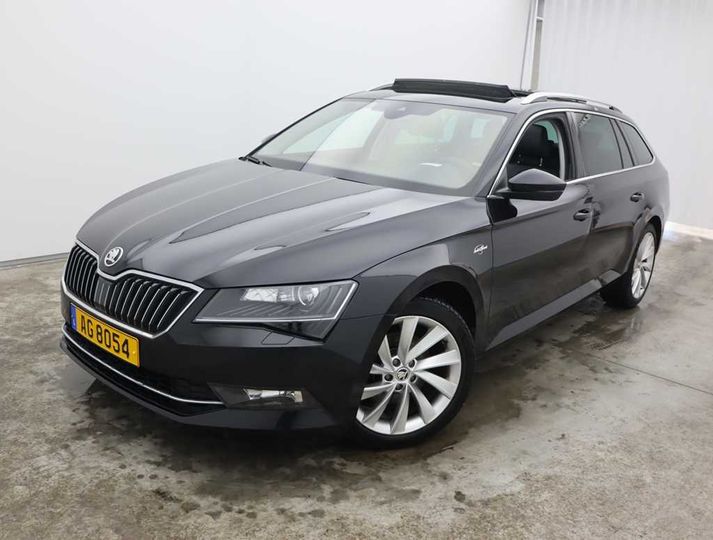 SKODA SUPERB 2018 tmblj9np1j7572904