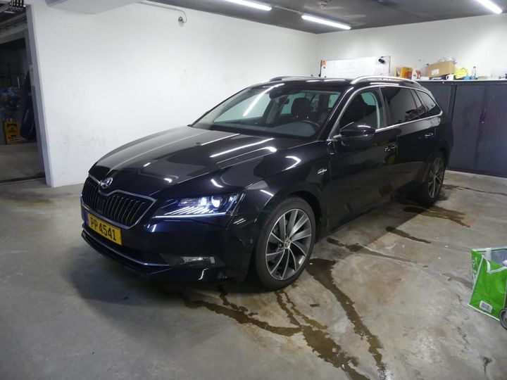 SKODA SUPERB 2017 tmblj9np2h7551294