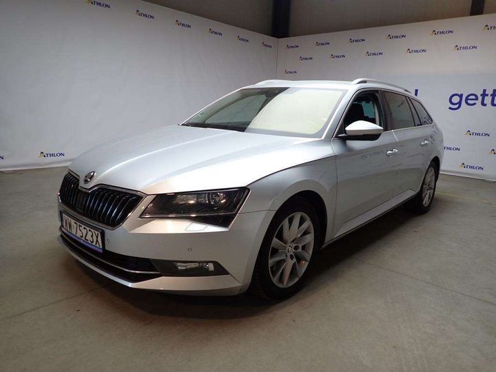 SKODA SUPERB 2019 tmblj9np4k7062757