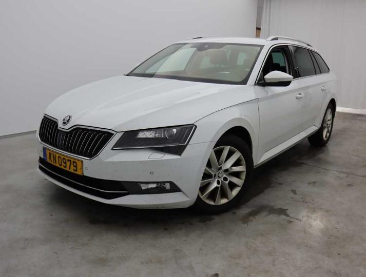 SKODA SUPERB 2016 tmblj9np8h7021430