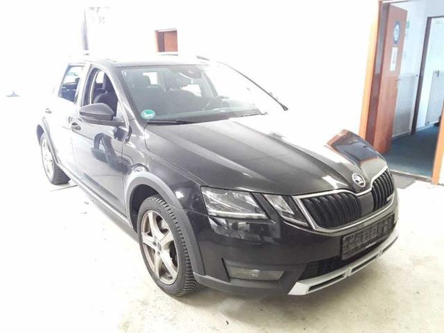 SKODA OCTAVIA 2019 tmblk7ne4l0086678