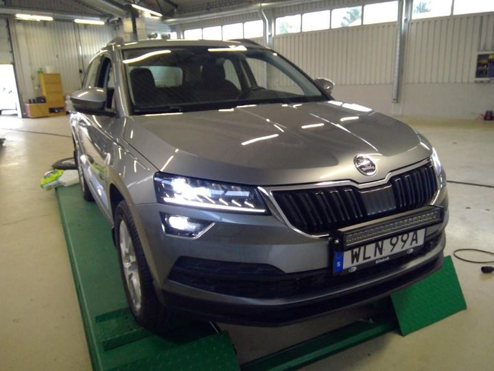 SKODA KAROQ 2019 tmblm7nu7l5011283