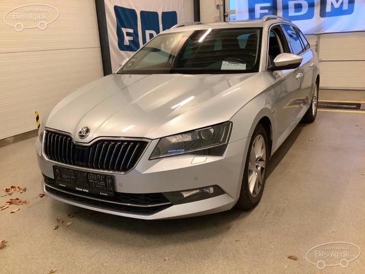 SKODA SUPERB 2019 tmblp7np6k7022408