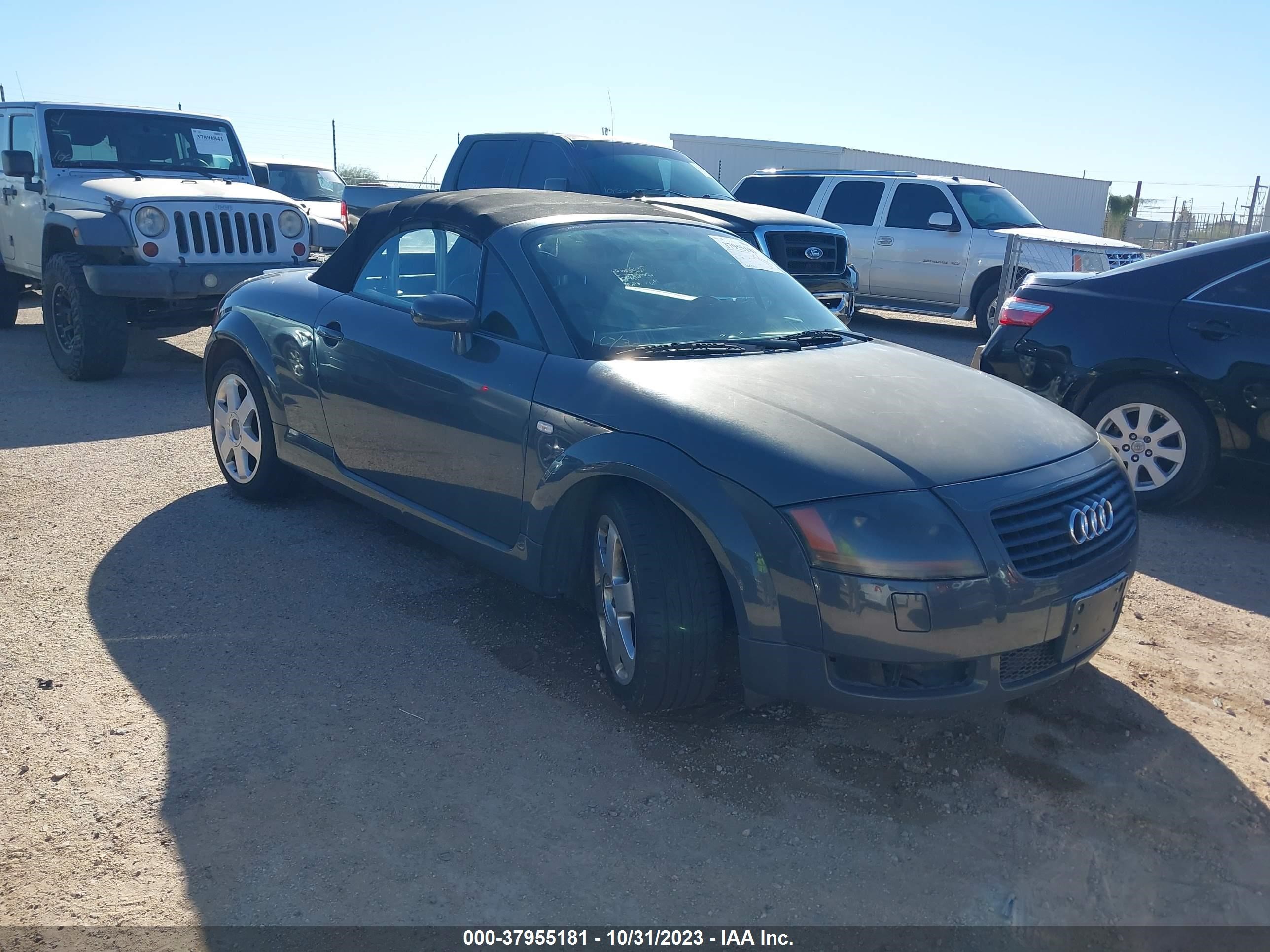 AUDI TT 2001 trutc28n811000538