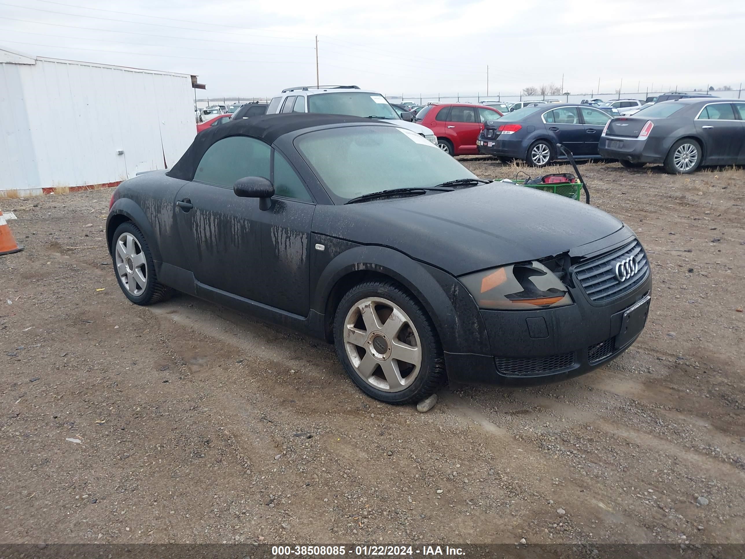 AUDI TT 2001 trutx28nx11027857