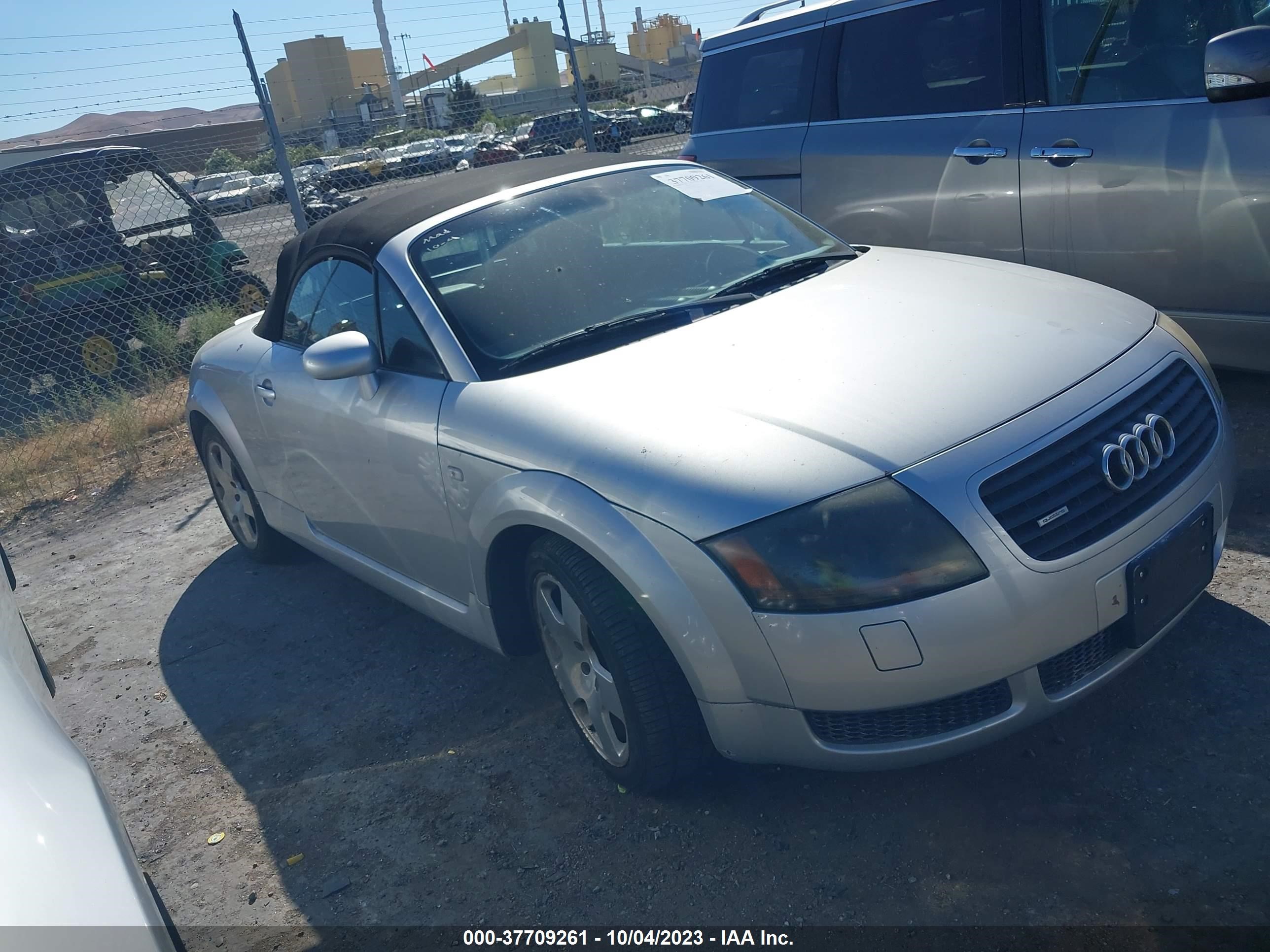 AUDI TT 2001 truut28n611008206