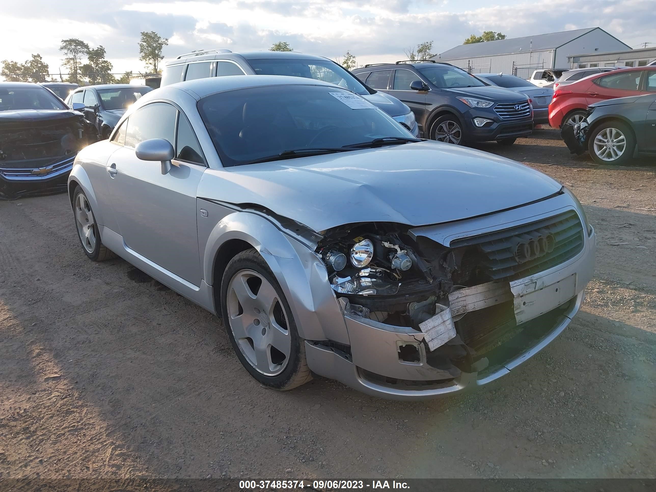 AUDI TT 2002 truwt28n621041670