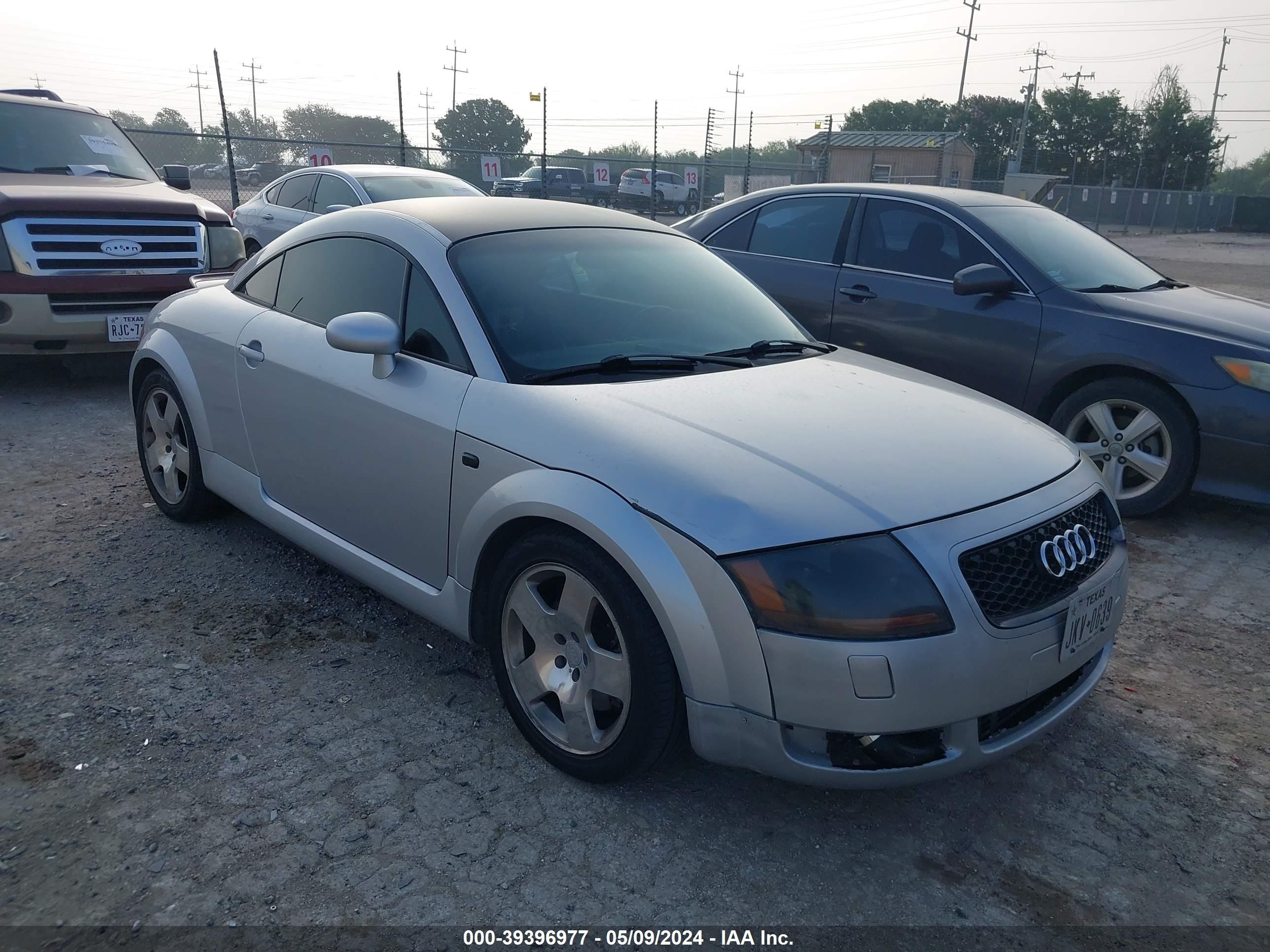 AUDI TT 2001 truwt28n711022754