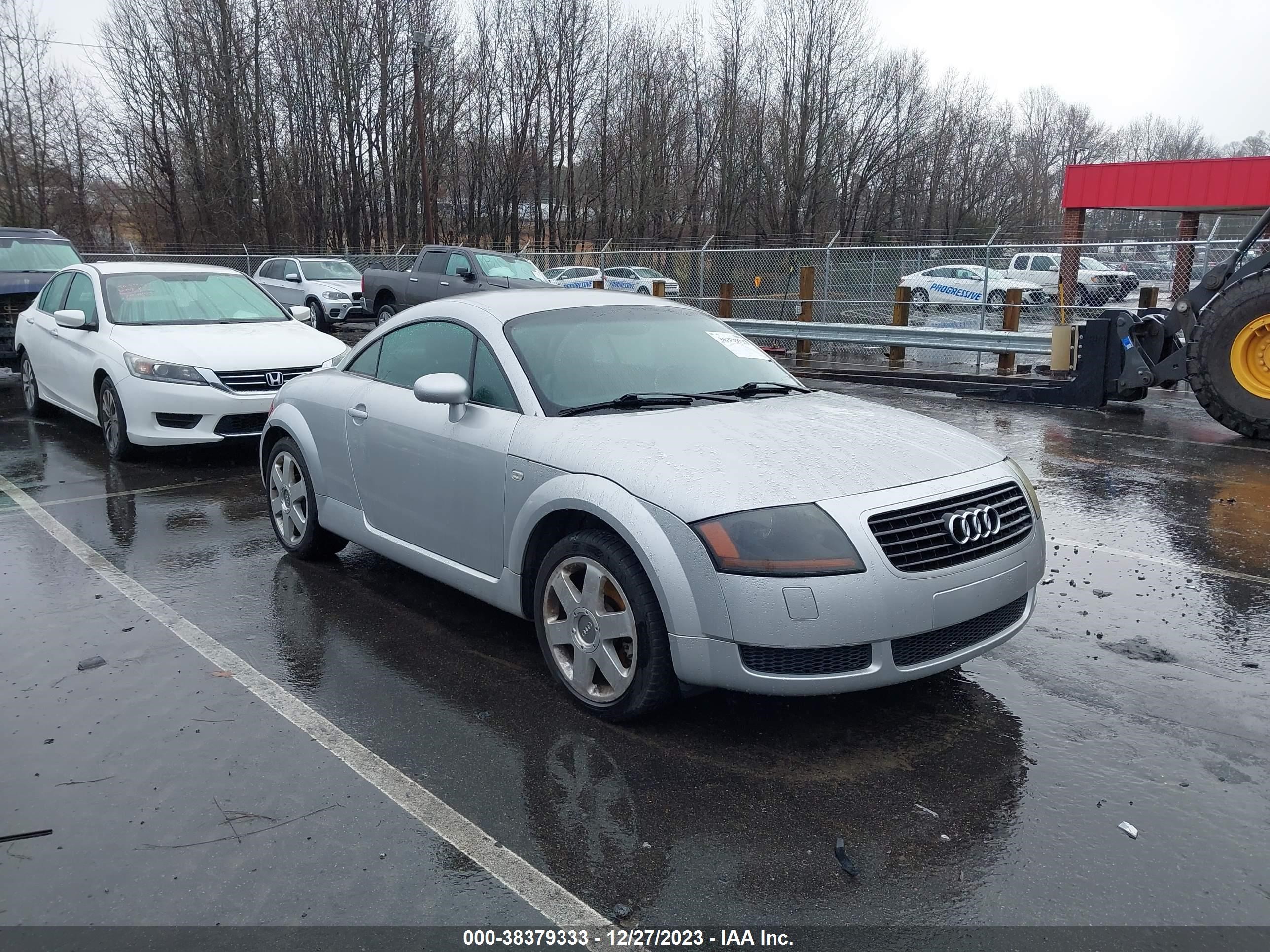 AUDI TT 2001 truwx28n511017072