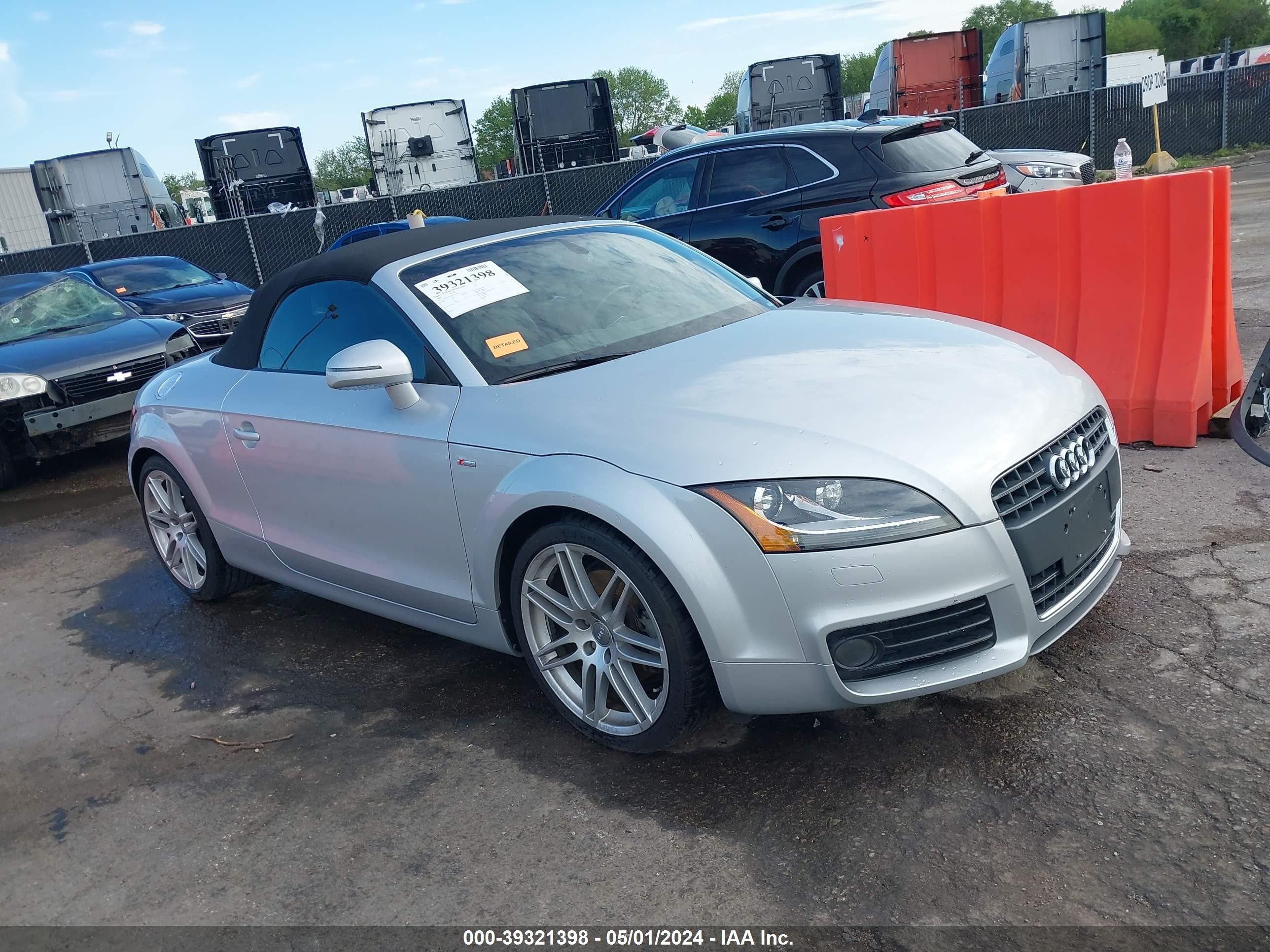 AUDI TT 2009 truyf38j891002592