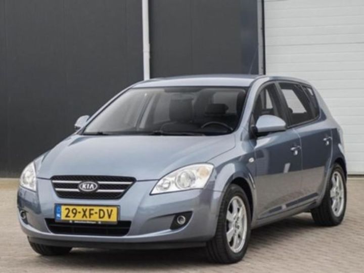 KIA CEE&#39D 2007 u5yff24227l038119